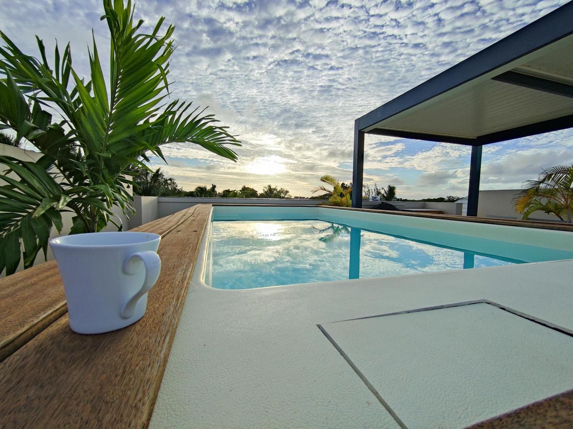 Villa Eden-2 Bedrooms With Private Rooftop Terrace & Pool, Access To Private Beachclub, Ki Residences, Pereybere - Managed By Ksn Гран-Бе Екстер'єр фото